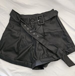 Black Belted Women's Shorts